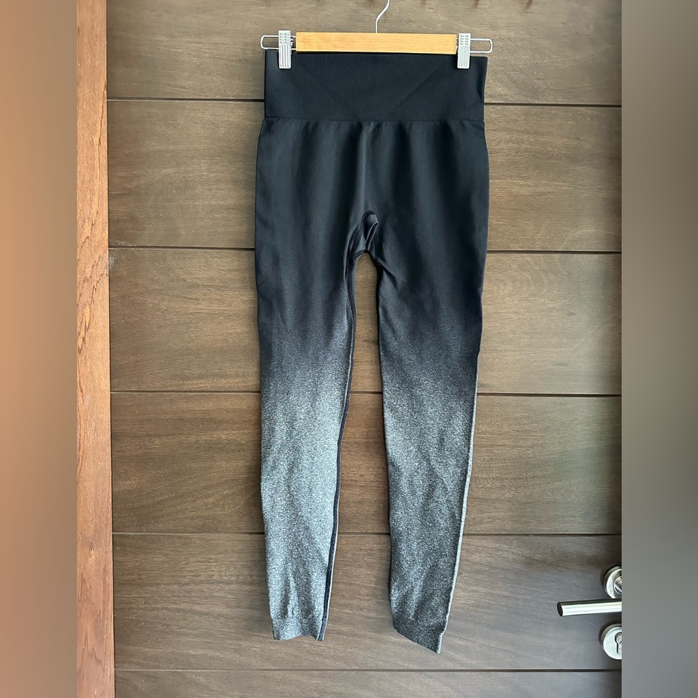 NEW Constantly Varied Gear Jessie Graf Ombré Full Length Leggings XS